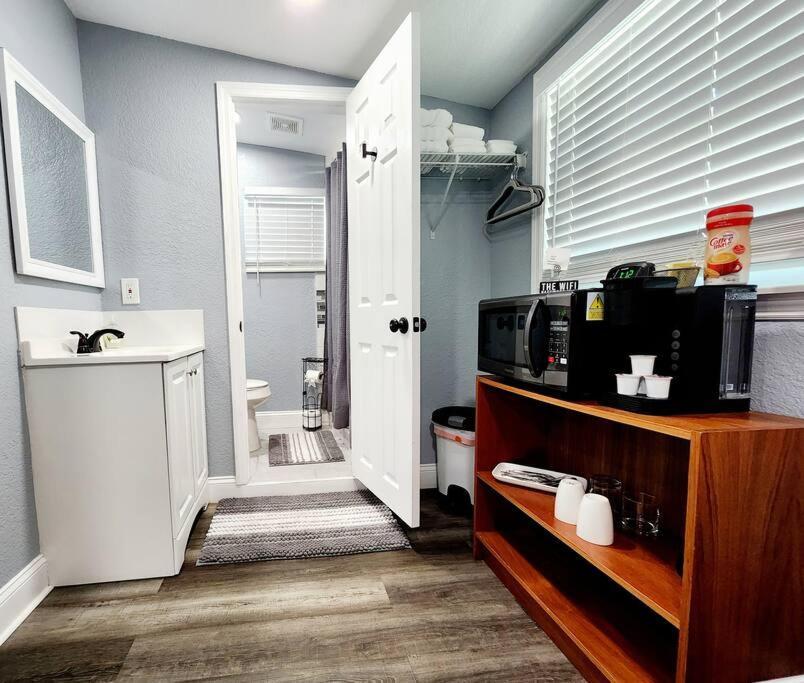 Petite! Apartment *