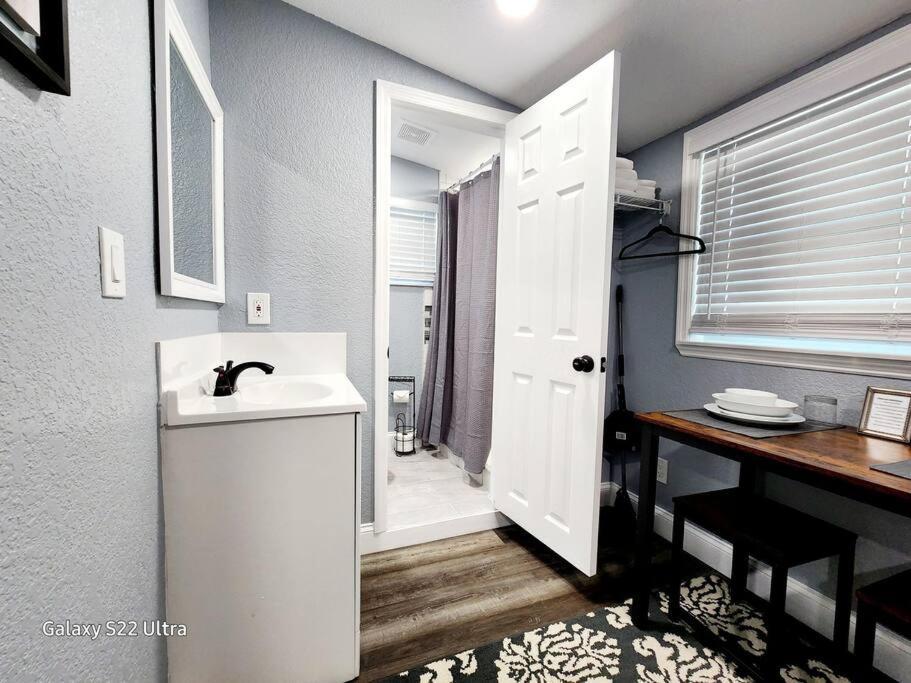 Apartment Petite!